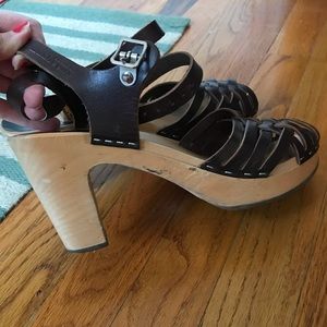 Swedish Hasbeens clogs